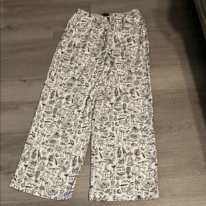 Graphic Print Pants